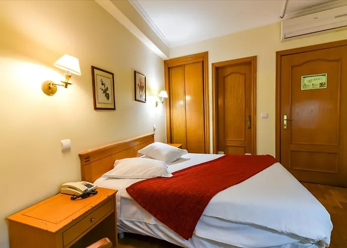 Hotéis que aceitam animais de estimação de Funchal (Madeira)