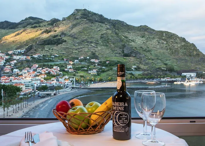 Hotel vicino all'aeroporto Aeroporto Internazionale di Madeira Cristiano Ronaldo Airport (FNC), Funchal (Madeira)
