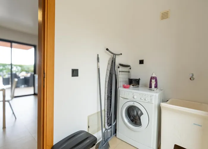 Villa Vitoria - By Lovelystay Funchal 