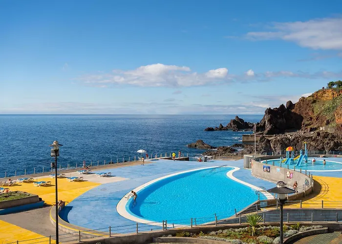 Premium Quiet Apt Funchal Seafront Oceanbreeze aceita animais de estimação