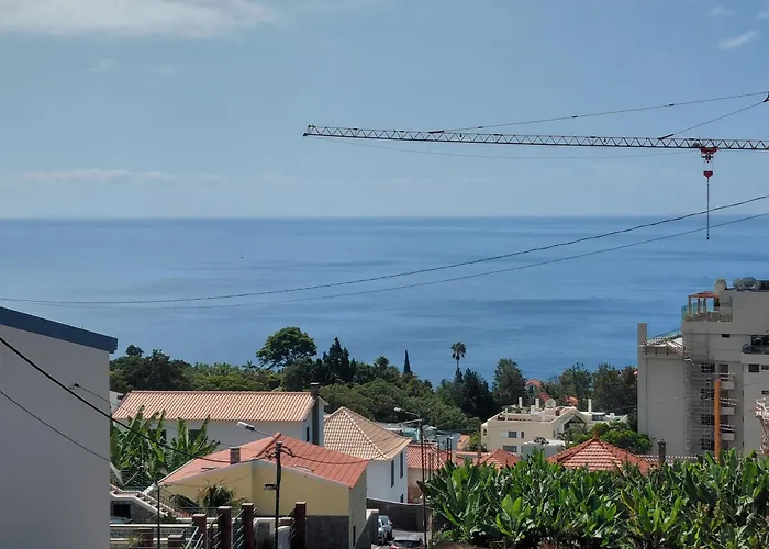 Vilas familiares em Funchal (Madeira)